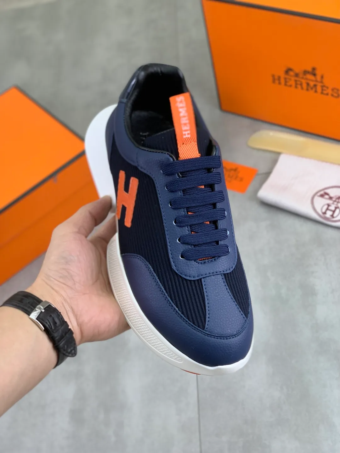 Men's men's shoes P460 new style [HERMES] Hermès - High-end quality original order - Upper: 🔝Nappa calfskin, sewn brand 'H' totem - Inner: water-dyed cowhide - Outsole: ultra-light TPU foam; molded outsole - Ultra-high quality control·Fine workmanship: highlighted (high-end·nobility·grade) -Size: 38-44 (45 can be customized)·